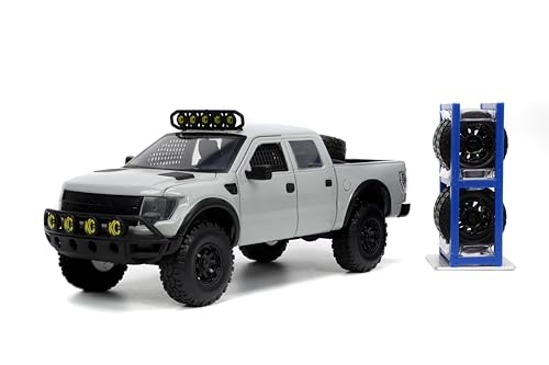 Just Trucks 1:24 2011 Ford F-150 SVT Raptor Druckguss-Auto- und Reifenständer, Spielzeug für Kinder und Erwachsene, Grau von Jada Toys