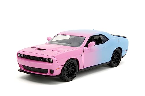 Pink Slips 1:24 2015 Dodge Challenger SRT Hellcat Druckguss-Auto, Spielzeug für Kinder und Erwachsene (Hellblau/Rosa) von Jada Toys