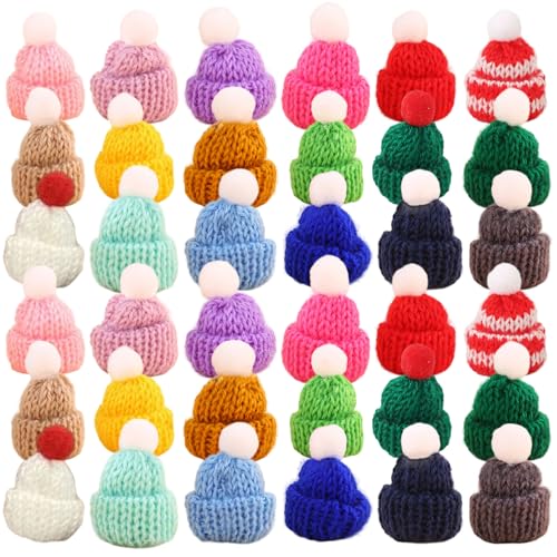 Jorzer 150 Stück Mini-Strickmützen, Weihnachts-Mini-Strickmützen für Puppen, süßes Wollgarn-Zubehör für Weihnachtsschmuck, DIY-Kunst und Handwerk Jorzer 150 Stück Mini-Strickmützen, Weihnachts-Mini-Strickmützen für Puppen, süßes Wollgarn-Zubehör für Weihnachtsschmuck, DIY-Kunst und Handwerk von Jorzer