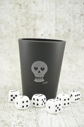 KENDi GAMES Würfelbecher Soft-Kunststoff - SCHWARZ - Totenkopf - 6 Würfel – Kurzanleitung von KENDi GAMES