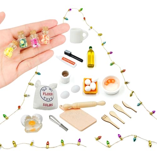 KEPKKU Wichtel Zubehör Weihnachten, Puppenhaus Zubehör Mini Eier Nudelholz Miniatur Zahnbürste Zahnpasta, 27pcs Wichtel Lichterkette Miniatur Wichtel Zubehör Backen Set für Wichteltür Weihnachten Deko von KEPKKU