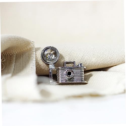 KICHOUSE 4 Stück Teiliges Miniatur Retro Kamera Modell Filigrane Puppenhaus Deko Realistische Mini Kamera Accessoires Kreative Miniatur Haus Ausstattung Geeignet für Puppenhaus und Foto KICHOUSE 4 Stück Teiliges Miniatur Retro Kamera Modell Filigrane Puppenhaus Deko Realistische Mini Kamera Accessoires Kreative Miniatur Haus Ausstattung Geeignet für Puppenhaus und Foto von KICHOUSE