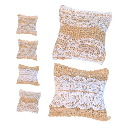 KICHOUSE 6 Stück Maßstab Kleine Sofakissen aus Robustem Stoff Weiche Realistische Polster für Puppenhaus Dekoration und Mini Möbel Zubehör KICHOUSE 6 Stück Maßstab Kleine Sofakissen aus Robustem Stoff Weiche Realistische Polster für Puppenhaus Dekoration und Mini Möbel Zubehör von KICHOUSE