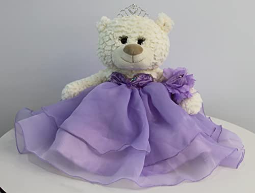 KINNEX COLLECTIONS SINCE 1997 Quince Anos Quinceanera Last Doll Teddybär mit Kleid (Tafelaufsatz) ~ Lavendel ~ B16831-5 von KINNEX COLLECTIONS SINCE 1997