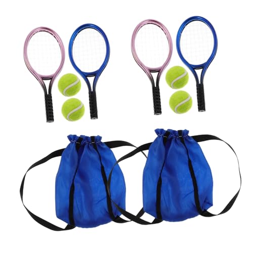 KOMBIUDA 2 Satz Miniatur Tennisrackets mit Ball Realistische Puppenhaus Sportausrüstung Kindgerechtes Detailreiches Mini Dollhouse Decor Zubehör für Kreatives Rollenspiel KOMBIUDA 2 Satz Miniatur Tennisrackets mit Ball Realistische Puppenhaus Sportausrüstung Kindgerechtes Detailreiches Mini Dollhouse Decor Zubehör für Kreatives Rollenspiel von KOMBIUDA