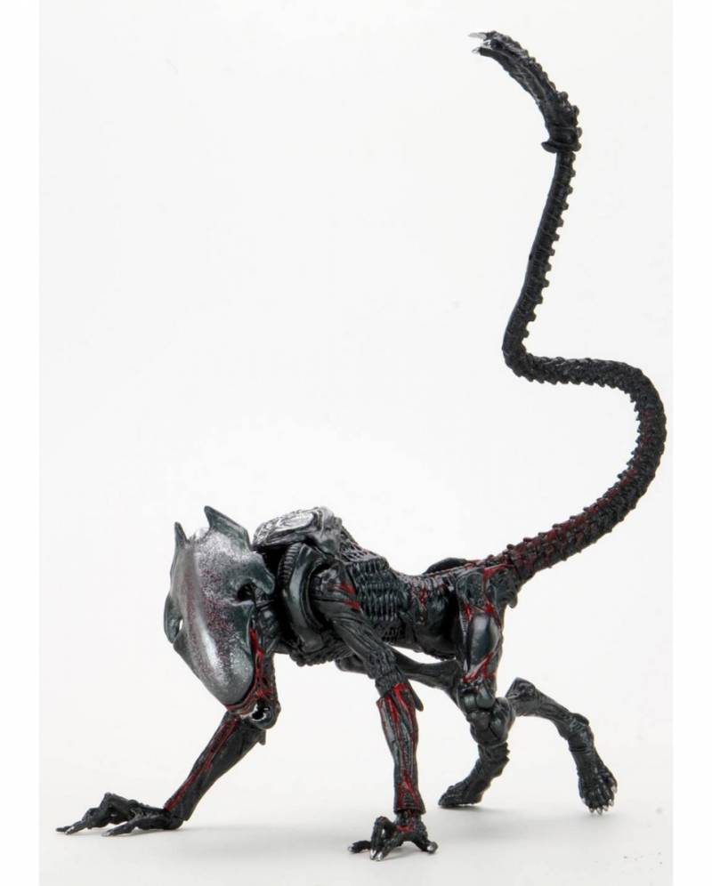 Kenner Tribute Night Cougar Alien Figur 23cm ➔ von Karneval Universe