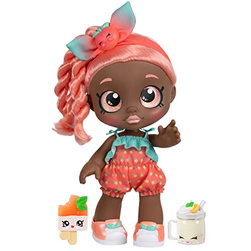 Kindi Kids Snack Time Friends Puppe Summer Peaches (ca. 25cm) mit großen, glitzernden Augen, beweglichem Kopf und 2 Shopkin-Zubehörteilen, bunt/Mehrfarbig (50046) von Kindi Kids