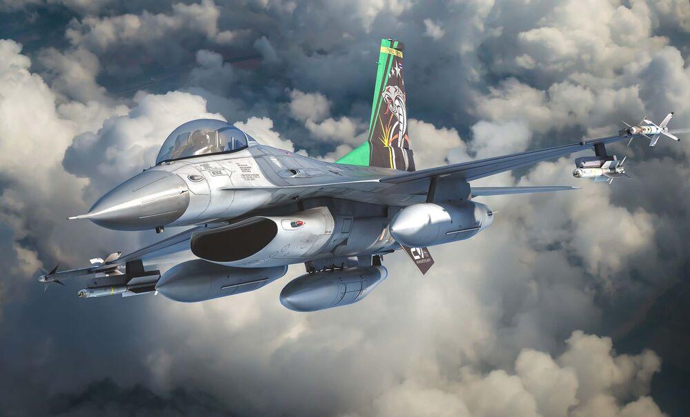 F-16A THAI AF with IRIS-T von Kinetic Model Kits