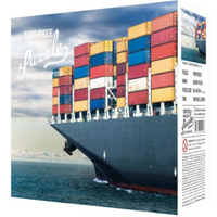 PEGASUS SPIELE KYL00488 Kylskapspoesi Puzzle 1000 Teile Allein auf See – Containerschiff von Kylskapspoesi