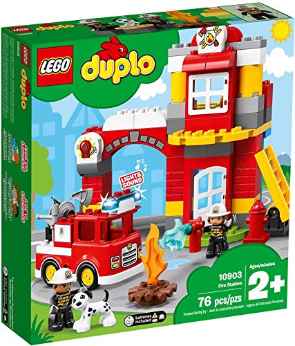 LEGO 10903 DUPLO Feuerwehrwache mit Feuerwehrauto und Feuerwehrmann-Figuren, Motorikspielzeug, Feuerwehr Spielzeug für Kleinkinder, Licht & Geräusche von LEGO