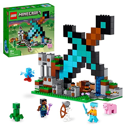 LEGO 21244 Minecraft Der Schwert-Außenposten Set, Spielzeug mit Creeper, Soldat, Wachkrieger und Skelett-Figuren, Set für Jungen und Mädchen ab 8 Jahren von LEGO