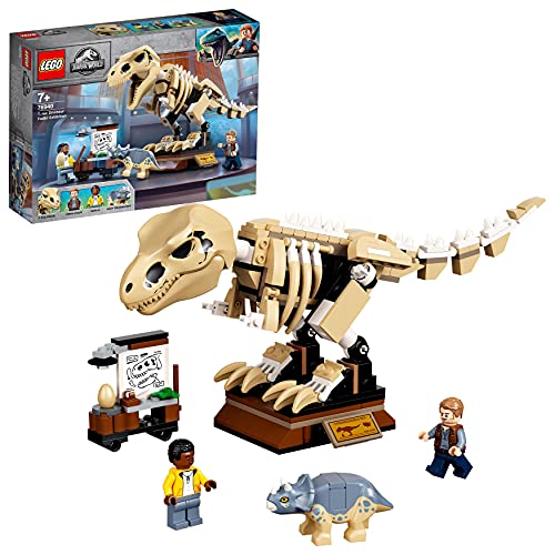 LEGO 76940 Jurassic World T. Rex-Skelett in der Fossilienausstellung von LEGO