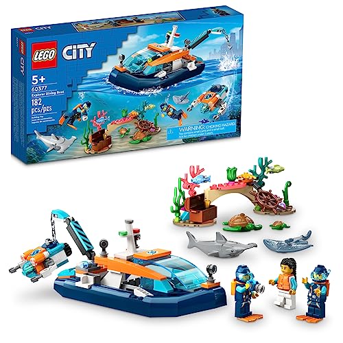 LEGO City Explorer Tauchboot 60377 Ocean Building Toy, enthält eine Korallenriff-Einstellung, ein Mini-U-Boot, 3 Minifiguren und Mantarochen, Hai, Krabbe, 2 Fische und 2 Schildkrötenfiguren von LEGO