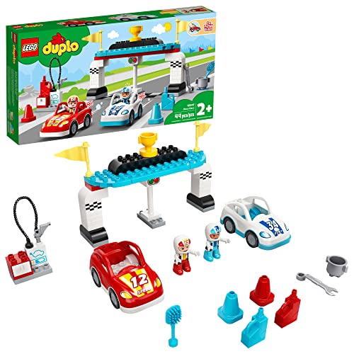 Lego DUPLO Town Race Cars 10947 Cool Car-Race Building Toy; Imaginative, Developmental Playset for Toddlers and Kids; New 2021 (44 Pieces) von LEGO