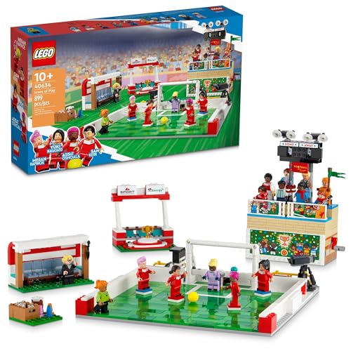 LEGO Icons of Play Soccer Toy, Detailliertes Bauset für Mädchen und Jungen mit 15 Minifiguren, enthält auch ein Feld, einen Ständer und eine funktionierende Anzeigetafel, Fußballgeschenk für Fans und von LEGO