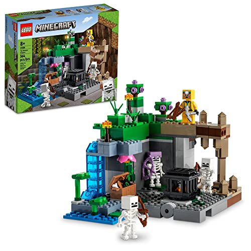 LEGO Minecraft 21189 The Skeleton Dungeon Bauspielzeug-Set, Minecraft-Spielzeug für Jungen und Mädchen, ab 8 Jahren, Spielzeug für Kinder mit Option zum Bauen von 3 Biomen von LEGO