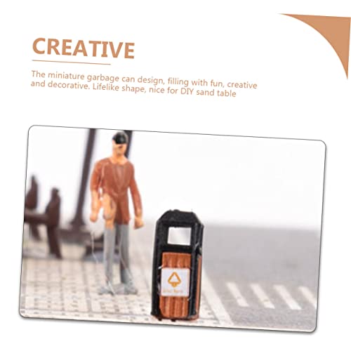LOLIPPYY 5 Stück Miniatur Mülltonnen Mini Abfalleimer für Sandtisch und Puppenhaus Realistische Mikro Dekoration DIY Zubehör mit Glatter Oberfläche als Tischmülleimer und Verzierung LOLIPPYY 5 Stück Miniatur Mülltonnen Mini Abfalleimer für Sandtisch und Puppenhaus Realistische Mikro Dekoration DIY Zubehör mit Glatter Oberfläche als Tischmülleimer und Verzierung von LOLIPPYY