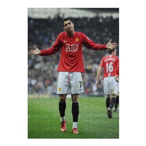 Puzzles 300 Teile Ronaldo Puzzle Erwachsene Puzzle Fußballspieler Wooden Puzzle Bildung Spiel Spielzeug Familie Dekoration (40x28) cm von LOPUCK