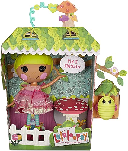 Lalaloopsy Puppe Pix E. Flutters mit Haustier "Firefly"- 33 cm Feen Puppe mit Rosa Outfit & Schuhen, im wiederverwendbaren Haus-Spielset, für Kinder ab 3 Jahren - Exklusiv bei Amazon von Lalaloopsy