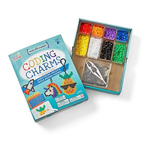 Learning Resources Charm-Anhänger zum Codieren, 15 wissenschaftliche Experimente, Codieren für Kinder der Altersstufen 8-12, Aktivitätsbuch, Bügelperlen-Set mit 18 Vorlagen und 16 Schlüsselanhängern von Learning Resources