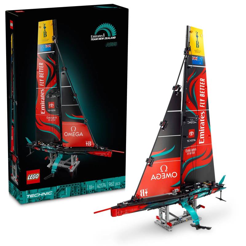 LEGO Technic Emirates Team New Zealand AC75 Yacht Set 42174 von Lego