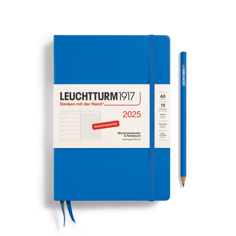 Leuchtturm1917 Kalender & Notizbuch 1 Woche auf 1 Seite 2025 Medium A5 Hardcover Sky, liniert von Leuchtturm1917