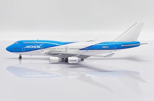 Limox JC Wings Boeing 747-400 JetOneX VQ-BWM 1:400 von Limox