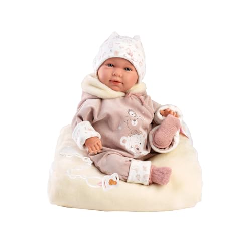 Llorens 1017406 Babypuppe Mimi, mit blauen Augen und weichem Körper, Baby Puppe inkl. Bärchen-Oufit, Schnuller, Schnullerkette und Kuschelkissen, 42 cm von Llorens