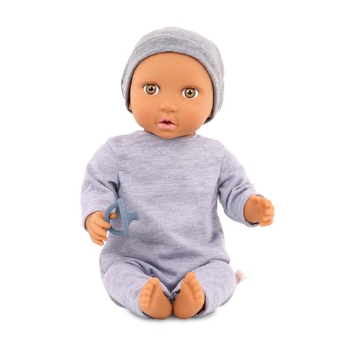 LullaBaby – Baby Puppe mit Puppenkleidung – Honig Hautton & braune Augen – 36 cm Babypuppe Weichkörper – Strampler, Mütze & Schnuller – Spielzeug für Kinder ab 2 Jahren – Blauer Strampler & Mütze von LullaBaby