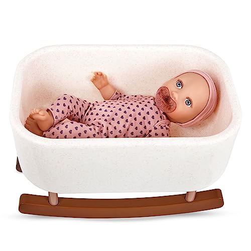 LullaBaby – Baby Puppe mit Puppenbett – 36 cm Babypuppe Weichkörper – Porzellan Hautton & graue Augen – Puppenkleidung mit Stirnband & Schnuller – Spielzeug für Kinder ab 2 Jahren – Herzchen-Strampler von LullaBaby