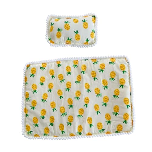 Luwecf Puppe Bettwäsche Zubehör Set Pretend Spielen für Kinder Geschenk Puppenhaus Decor Quilt Kissen, Ananas, 2 Stück von Luwecf