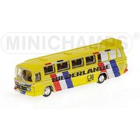 MINICHAMPS® 169035188 1:88 MERCEDES-BENZ O302 (LHD) - FUSSBALL-WELTMEISTERSCHAFT 1974 - MANNSCHAFTSBUS 'NIEDERLANDE' L.E. 999 pcs. von MINICHAMPS