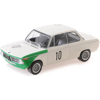 MINICHAMPS 1:18 BMW 2002 TIK - BMW AG - H. HAHNE / D. QUESTER - WINNERS GP DER TOURENWAGEN NÜRBURGRING 1968 von MINICHAMPS