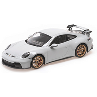 MINICHAMPS 1:18 PORSCHE 911 (992) GT3 - 2021 - CHALK/ GOLD WHEELS von MINICHAMPS