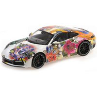 MINICHAMPS 1:18 PORSCHE 911 CARRERA 4S - 2019 - FLOWER DESIGN von MINICHAMPS