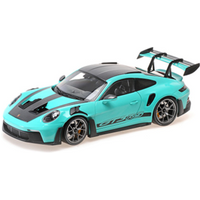 MINICHAMPS 110062026 1:18 PORSCHE 911 (992) GT3RS - 2024 - GREEN W DARKSILVER WHEELS von MINICHAMPS