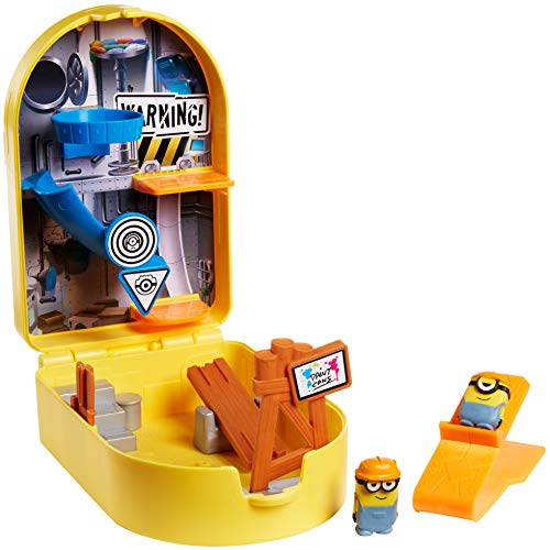 Minions GMD86 - ,,Minions: Auf der Suche nach dem Mini-Boss" Splat 'Ems Baustelle Spielset, 2 Minion Minifiguren mit Deluxe Starter und Haftzielscheiben, Geschenk für Kinder ab 4 Jahren von MINIONS