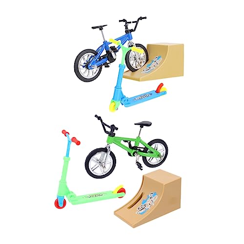 MOLUCKFU 2 Sätze Fingerrad Mini-Spielzeug Teck-Deck Finger-Scooter-Rampen-Set Heimtrainer Spielzeug für Kinder kinderspielzeug Fingerscooter Finger-Bike-Roller-Rampe Aluminiumlegierung von MOLUCKFU