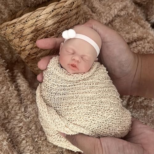 MYREBABY 17,8 cm Silikon Ganzkörper Reborn Babypuppe Mini Realistische Neugeborene Puppe Das Aussehen Echte Babys Puppe Geschlossene Augen Schlafendes Baby Mädchen Weiche Anti-Stress-Puppe von MYREBABY