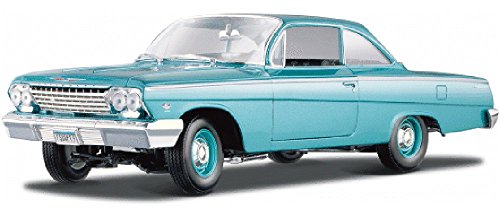 Maßstab: 1: 18. 1962 Chevrolet Bel Air, farblich sortiert, Blau von Maisto