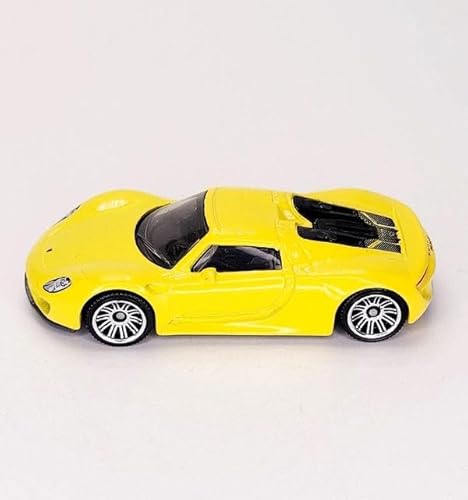 2023 Matchbox Porsche 918 Spyder Yellow 77/100 (Short Card) HLC88 von Matchbox Metal