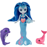 MATTEL HCF72 Royal Enchantimals Dorinda Dolphin-Puppe (ca. 15 cm) mit abnehmbarer Flosse und 3 Tierfiguren von Mattel