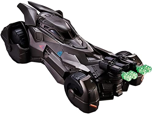 Mattel DHY29 - Sammelfigur, Batman vs Superman, Dawn of Justice Deluxe Batmobil von Mattel