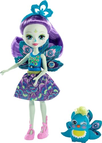 Enchantimals FXM74 - Patter Peacock Puppe & Flap Figur, Puppe (15cm), lange violette Haare, Pfauen-Flügeln, abnehmbarer Rock, Kopfschmuck, Schuhe, Spielzeug Geschenk für Kinder ab 4 Jahren von Mattel