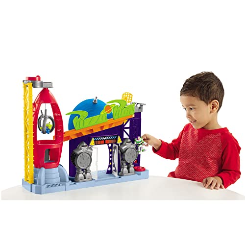 Mattel GFR96 Toy Story Imaginext Pizza Planet Spielset inkl. Buzz Lightyear und Alien Figur, ab 3 Jahren von Fisher-Price