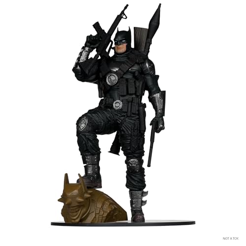 DC Direct PVC Statue The Grim Knight (Dark Multiverse) (Gold Label) 30 cm von McFarlane