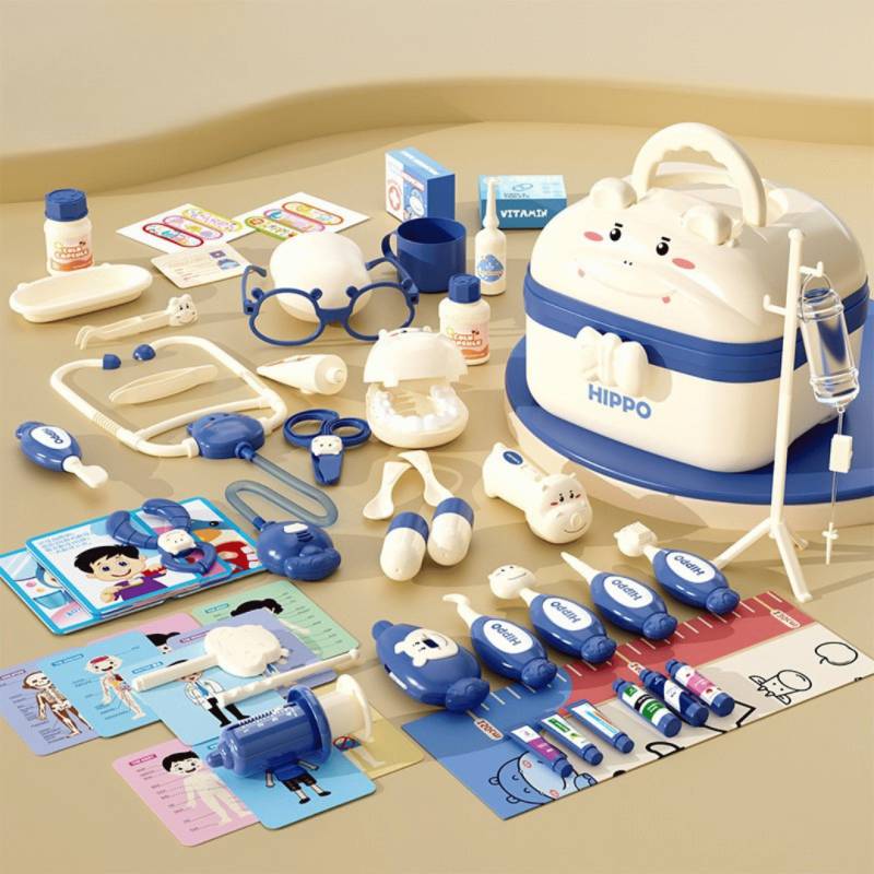 Hippo Doctors Set™ - Mini-Ärzte in Aktion - Spielzeug-Arzt-Set 58 Teile / Blau | Pädagogisches Holzspielzeug von Mein Kleines Baby