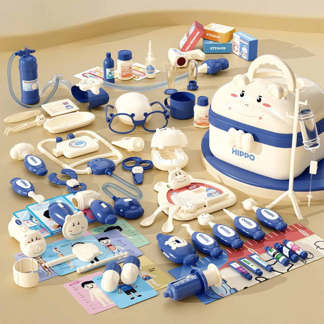 Hippo Doctors Set™ - Mini-Ärzte in Aktion - Spielzeug-Arzt-Set 72 Teile / Blau | Pädagogisches Holzspielzeug von Mein Kleines Baby