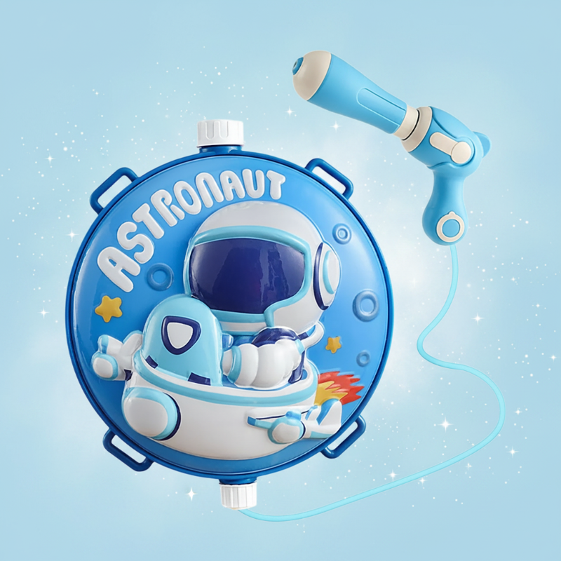 Kids Water Blaster – Verspielt & praktisch – Rucksack mit Wasserpistole Astronaut | Pädagogisches Holzspielzeug Kids Water Blaster – Verspielt & praktisch – Rucksack mit Wasserpistole Astronaut | Pädagogisches Holzspielzeug von Mein Kleines Baby