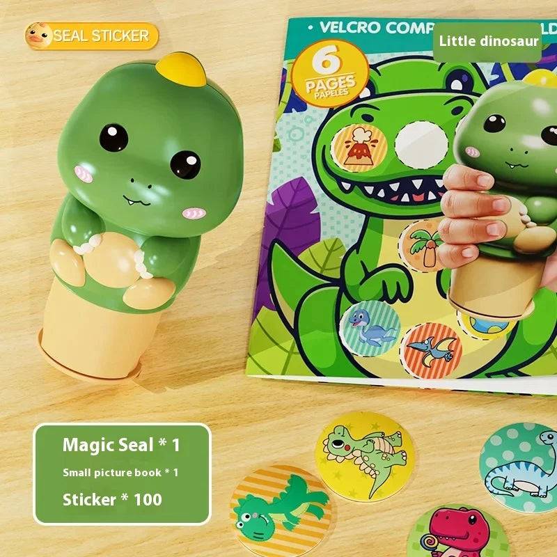 Magic Sticker Book™ - Sticker-Wunderland - Stickerbuch Dinosaurier | Pädagogisches Holzspielzeug von Mein Kleines Baby